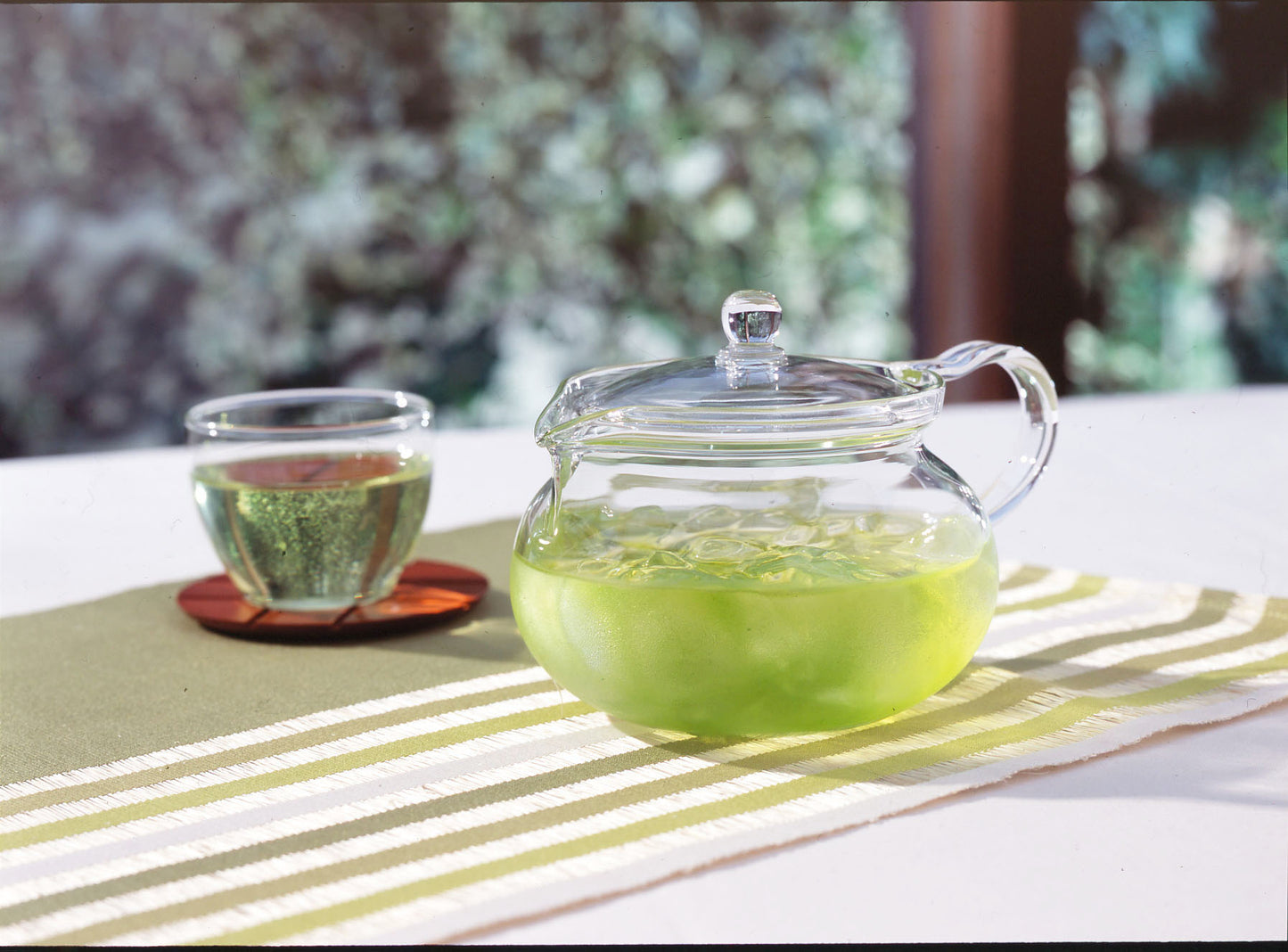 お茶の時間が好きになる 茶茶急須 丸