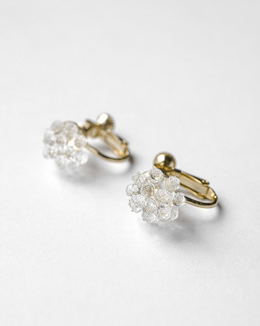 春をまとう イヤリング ミモザ