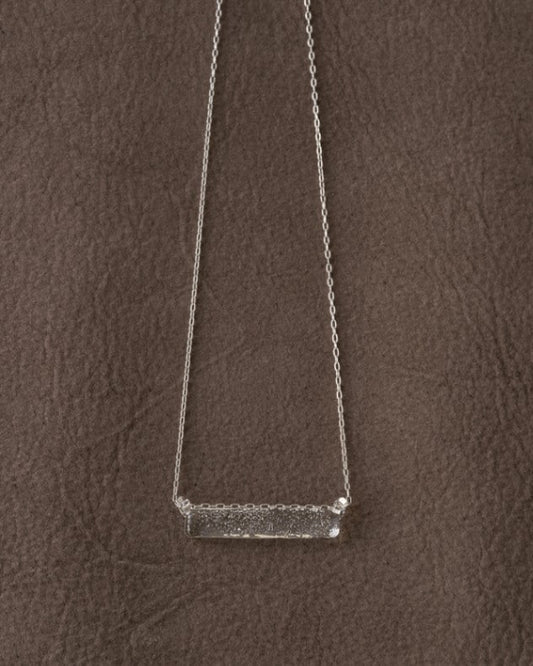 雪のように煌めく ネックレス シャーベット