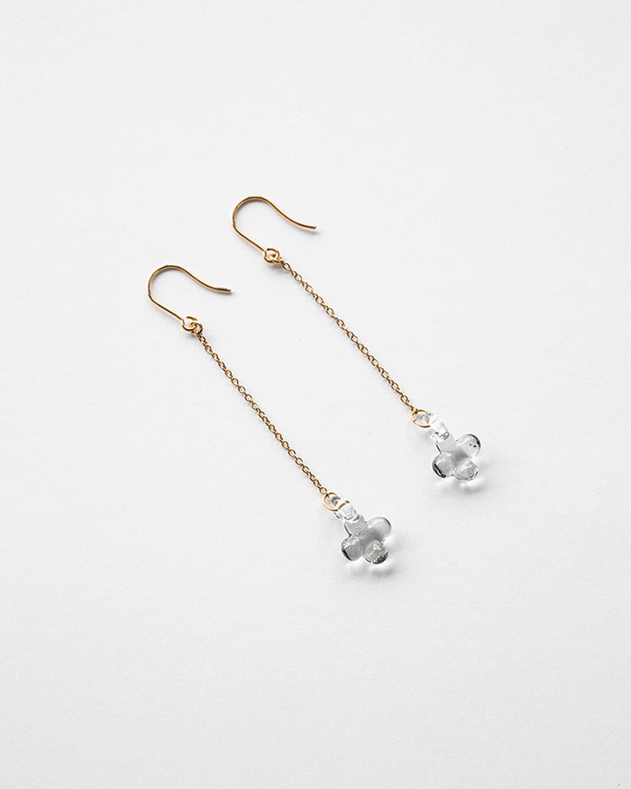 可憐に揺れる小花 イイダ傘店 ピアス アジサイ (グレー)